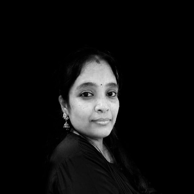 http://azatecon.com/wp-content/uploads/2023/09/Lavanyaa-Ramprakash-1-640x640.jpg